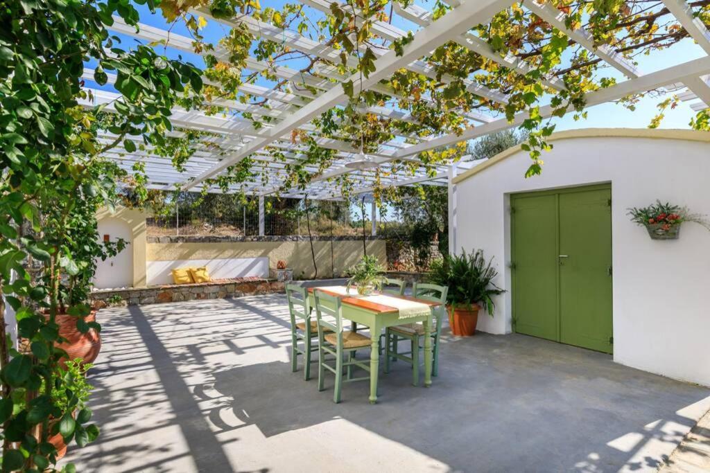 Nina-Myrtia Countryside House Skopelos Ditropo Luaran gambar