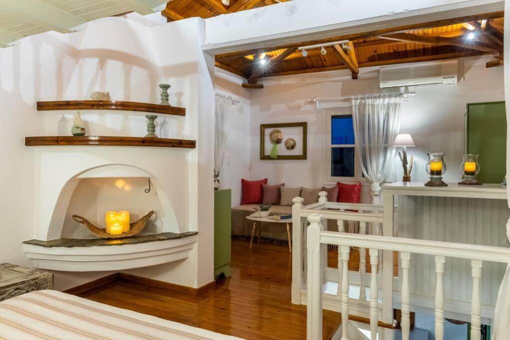 Nina-Myrtia Countryside House Skopelos Ditropo Luaran gambar