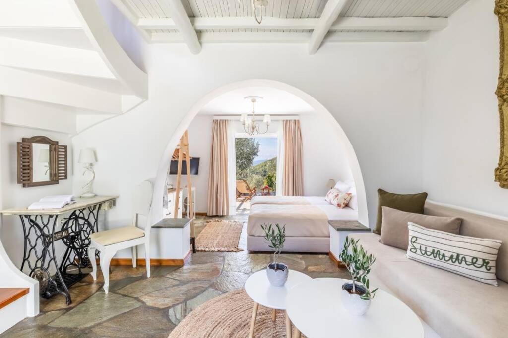 Nina-Myrtia Countryside House Skopelos Ditropo Luaran gambar